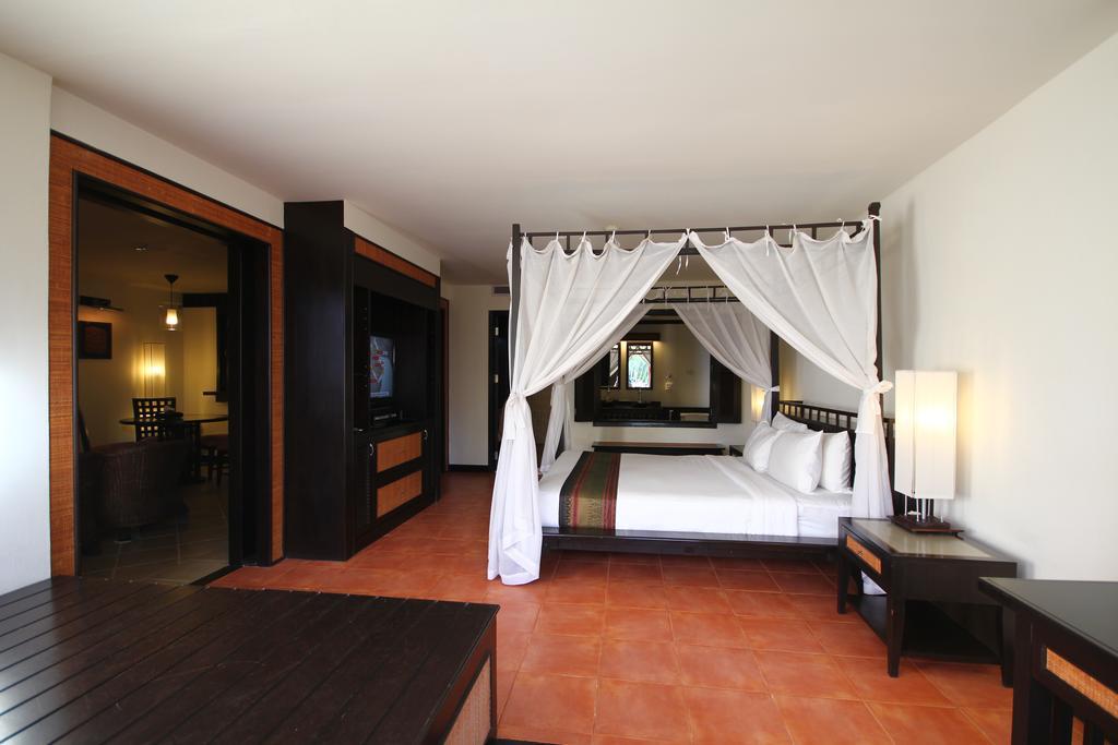 Avantika Boutique Hotel Patong Exterior foto
